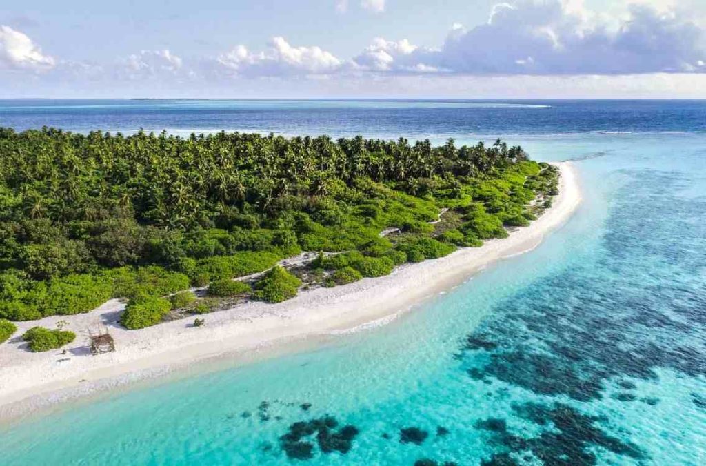 Feridhoo, North Ari Atoll | Best Islands In Maldives